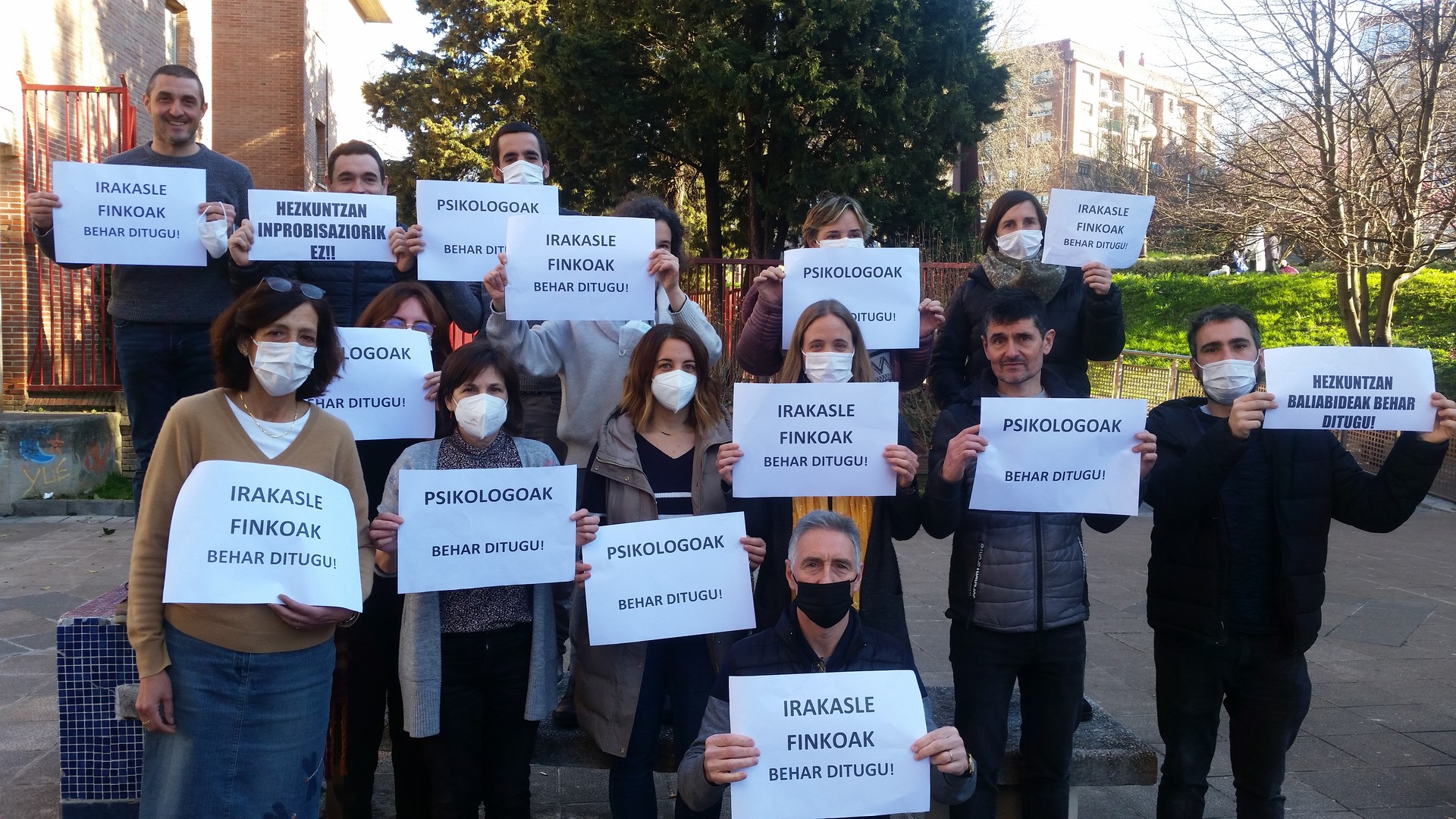 Hezkuntza publikora baliabide gehiago bideratzea eskatu dute Oriarte Landaberriko irakasleek