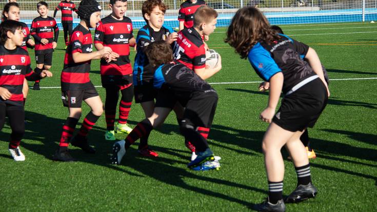 Errugbilari gazteak, Saletaren bidea jarraikiz