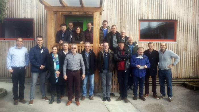 Aventus eskolako ordezkariak Usurbilgo Lanbide Eskolan