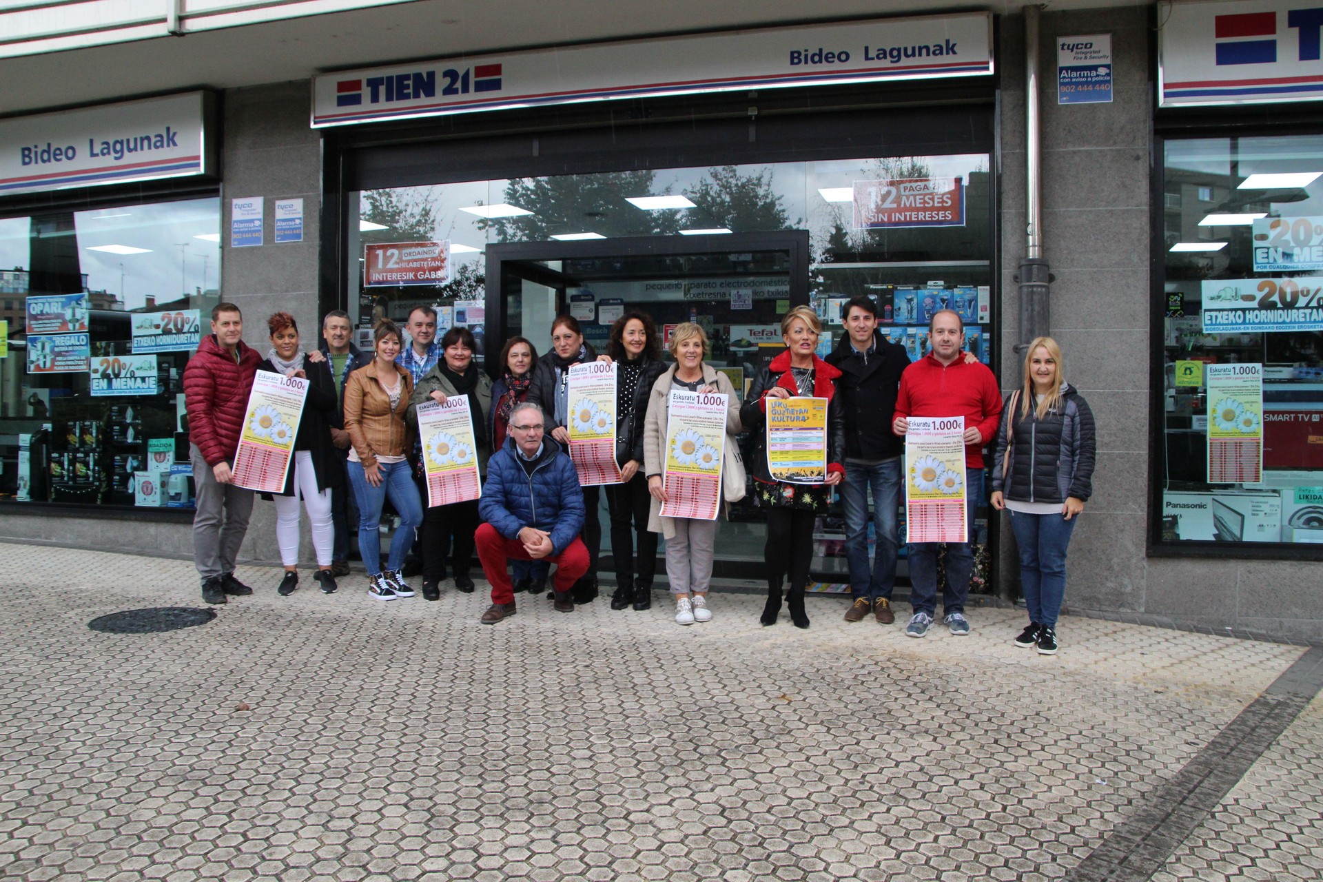1.000 euro hiru ordutan gastatzeko