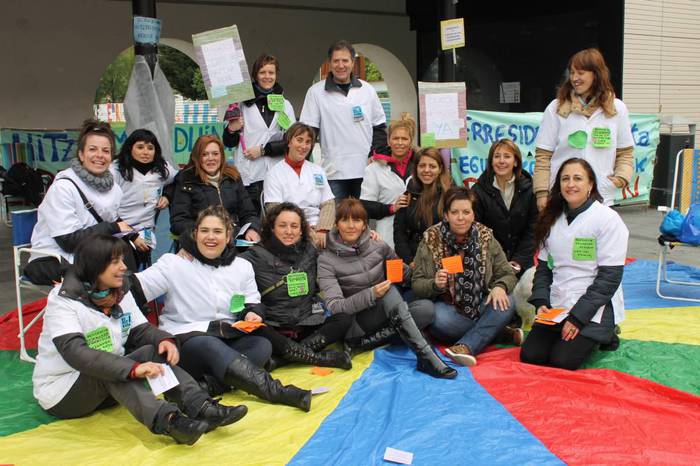 Atsobakarreko langileen protesta Okendon