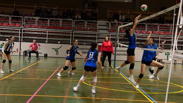 Ostadar Boleiboleko taldeek, ezin garaipena erdietsi Gipuzkoa Kopan