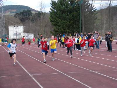 Atletismoan trebatzen