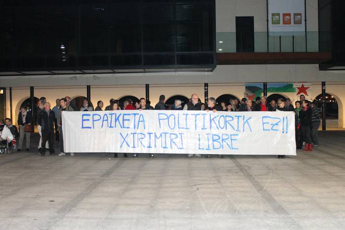Xirimiri elkartearen aldeko elkarretaratzea