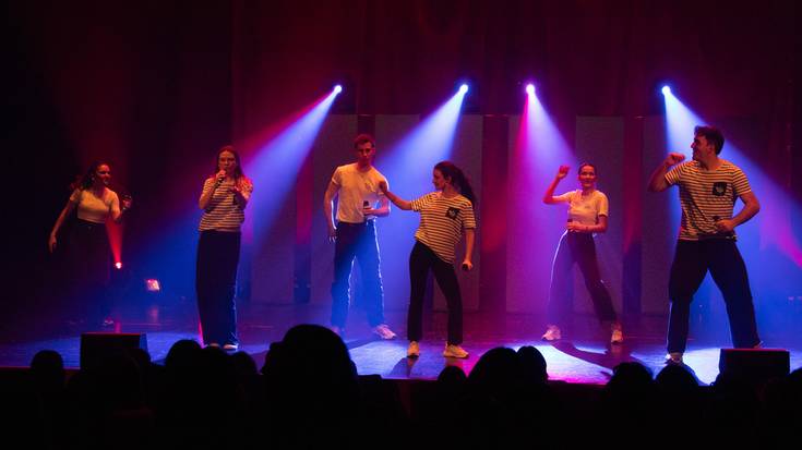 Go!azen telesailaren kanta mitikoarekin ireki dute kontzertua