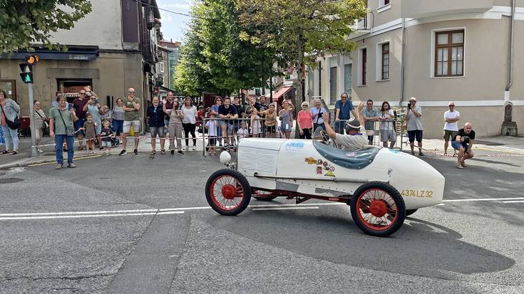 Gurpildun historiak zeharkatu du herria