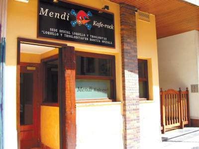 Mendi Kafe Rockek V. urteurrena ospatuko du gaur