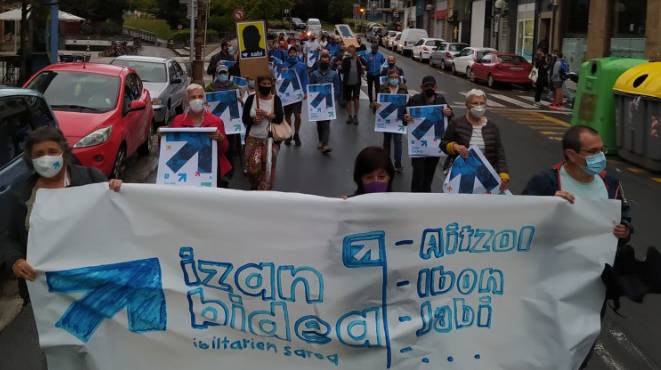 Euskal presoen aldeko alderriak abuztuko azken ostiralean