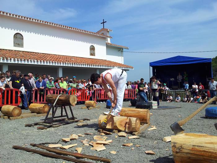 Erromeria eguna Azkorten igandean