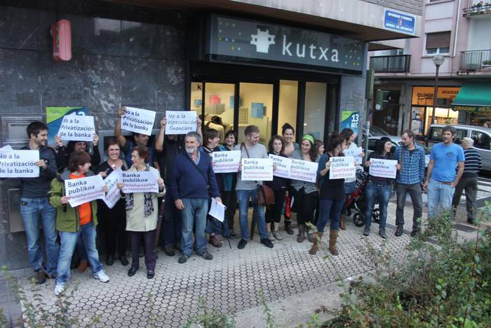 Bilduren iritziz PSE, EAJ eta PPren Kutxabank eredua  banku publikotik urruntzen da