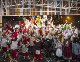 Besoak airera eta koloreak sudurrera