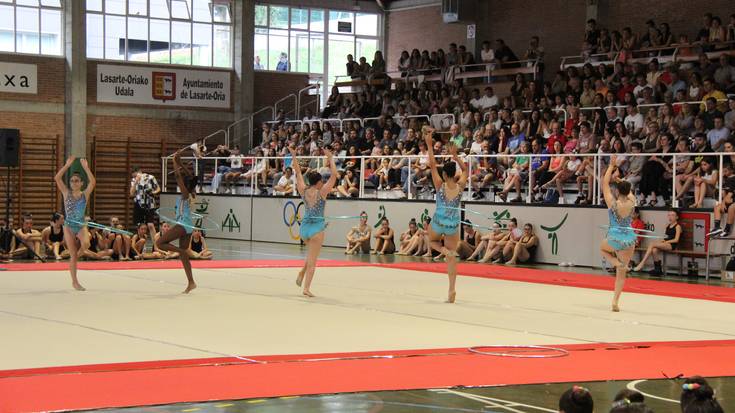 LOKEko gimnastek tapiza alfonbra gorri bihurtu dute
