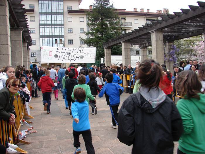 Eneko Castroren omenezko XIX. Krosa jokatuko da igandean,  Atsobakar parkean