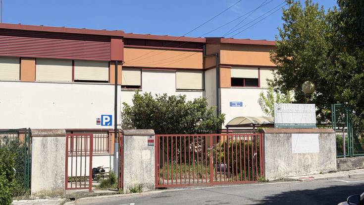 Udalak jakinarazi du Oztarango eraikin publikoa husteko agindua eman duela