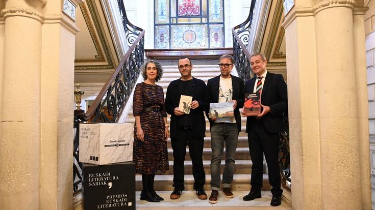 Euskadi Literatura sarietako bat jasoko du Harkaitz Canok