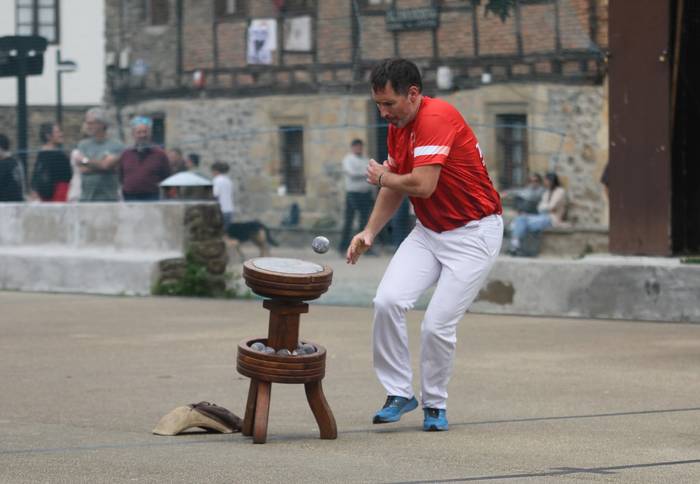 Eguraldia dela eta, Enrique Abril txapelketako finalaren data aldaketa