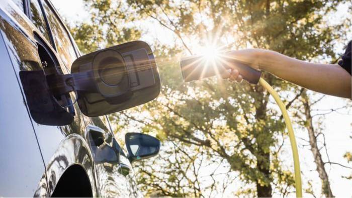 Auto elektrikoentzako aseguruak