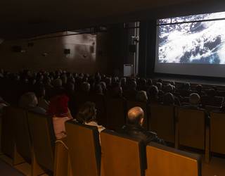 Herritar askoren begien aurrean jarri dituzte itsaspeko egiak