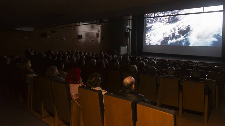 Herritar askoren begien aurrean jarri dituzte itsaspeko egiak