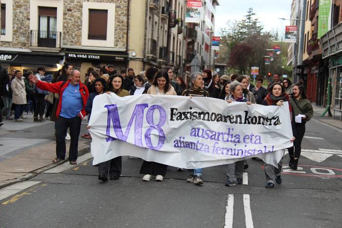 Azaroaren 25a antolatzeko bilera irekia egingo dute gaur Xirimiri elkartean