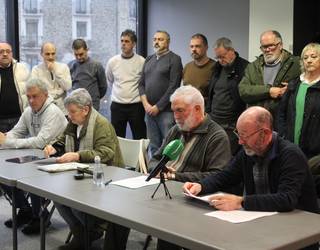 Ehun eguneko greban "modu aktiboan" parte hartu zutenak elkartzeko bilera antolatu dute