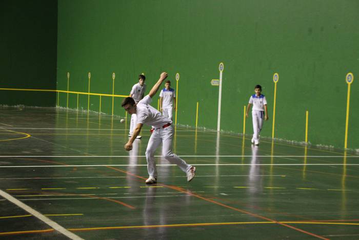 Intzako bikoteek jardunaldi ederra izan dute