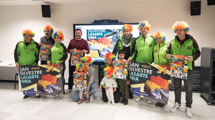 Mozorrotu eta San Silvestre lasterketan parte hartzera animatu dituzte herritarrak
