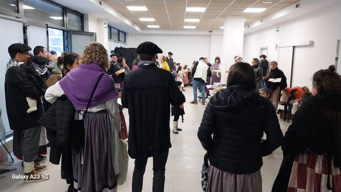 Tradizioa eta etorkizuna uztartu dituzte zabaletarrek