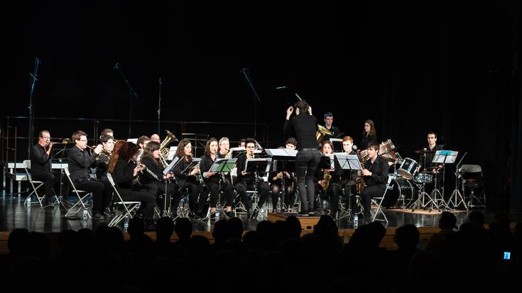 Adinkideren jaialdia kultur etxean (2. zatia)