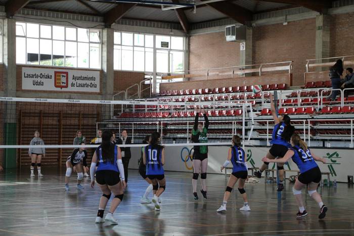 Ostadar Boleiboleko junior zein infantil A taldeak, Euskadiko txapelketaren bila