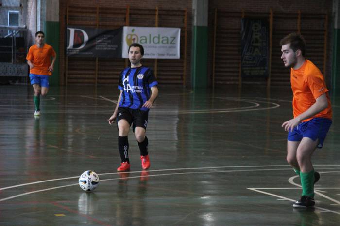 Ostadar Antonio Aroztegiaren berebiziko garaipena Egintzaren aurka (3-1)