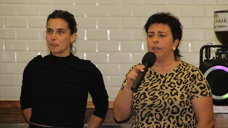 Elkartez elkarte, bertsotan