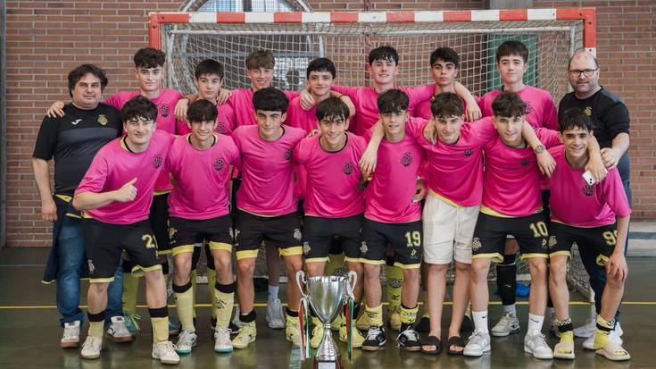 Eguzki Areto Futbol taldeko harrobiak asteburu biribila izan du