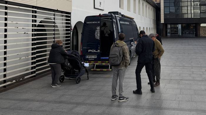 NAN agiria edo pasaportea berritzeko hitzorduak