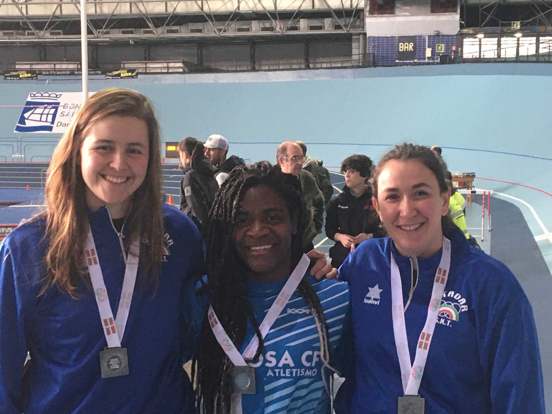 Ostadar SKTko hiru atleta, Euskadiko txapelketako podiumean