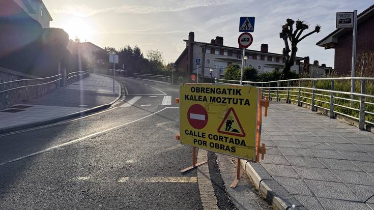 Buenos Aires aldapa trafikoari itxita dago gaurtik ostiralera arte