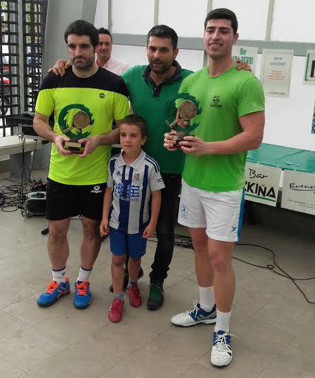 Gorka Lara-Iñigo Zabala eta Luke Irazusta-Katerin Arruabarrena bikoteak garaile herriko padel txapelketan