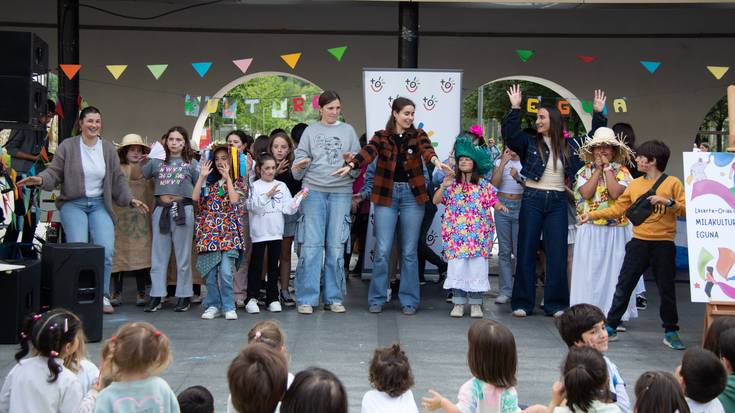 Komunitate multikulturala izatea aberastasuna dela erakutsi dute