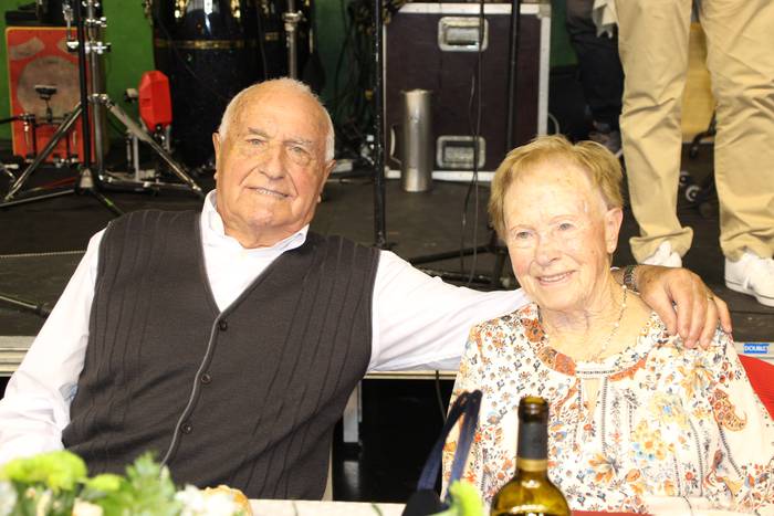 Merezitako omenaldia jaso dute herriko adinekoek