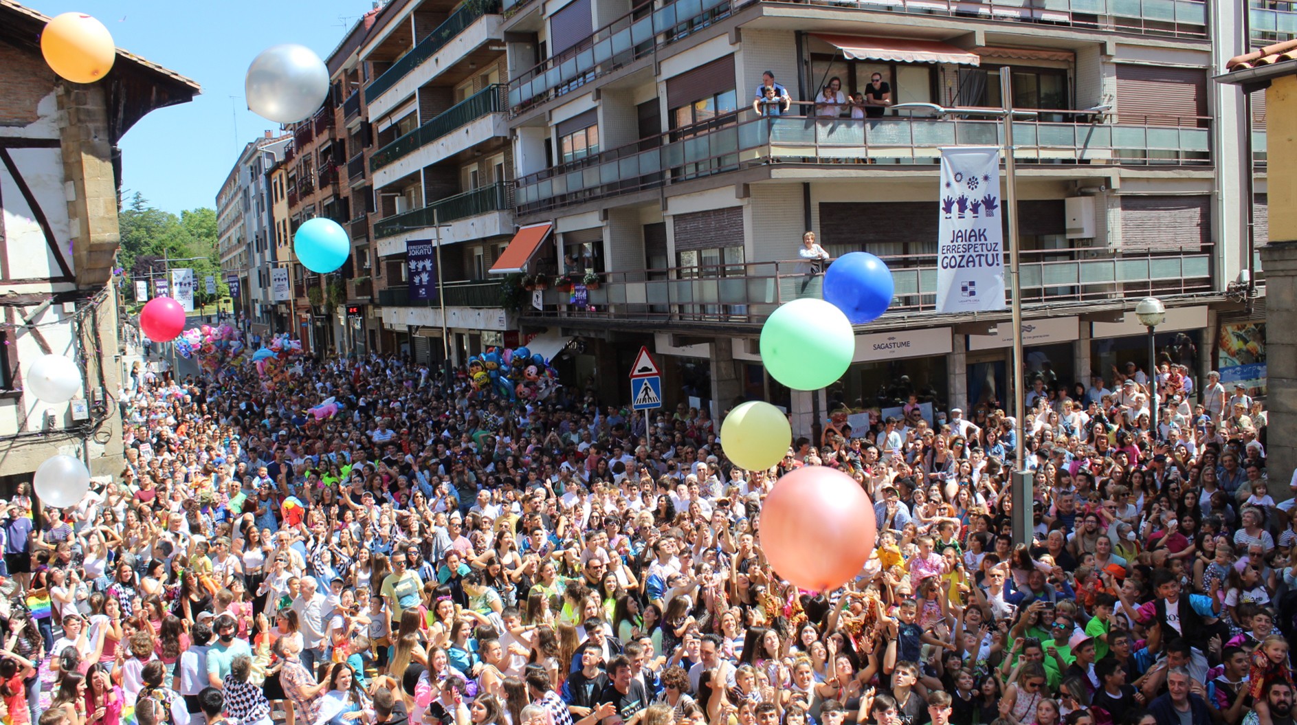 Txupinak eztanda egiterakoan lehertuko da festa