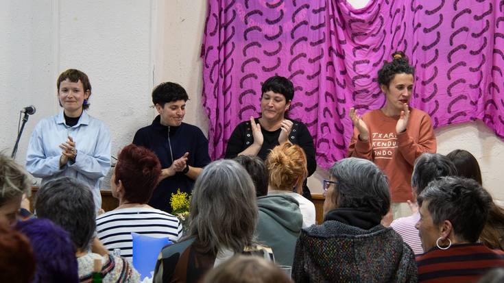 Literaturatik errotutako bertsoak