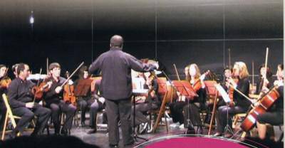 [i]Arimaz[/i] Kamera orkestra Brigitarretan