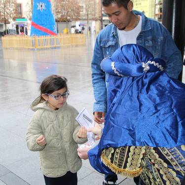 Errege Magoen etorrera: gutunak jasotzea