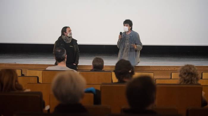 "Pertsona ikusezinak" lehen planora ekarri ditu