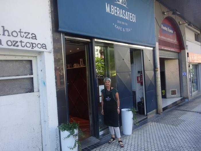 Herriko merkatarien egoera - Berasategi kafeak