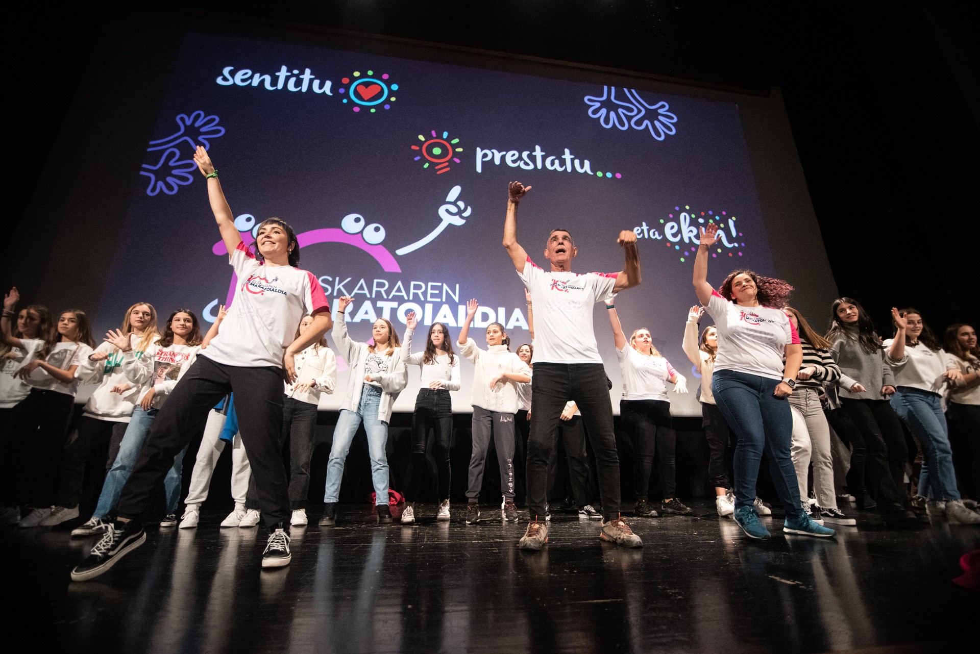 Maratoialdiari amaiera elkarrekin emateko deia egin dute