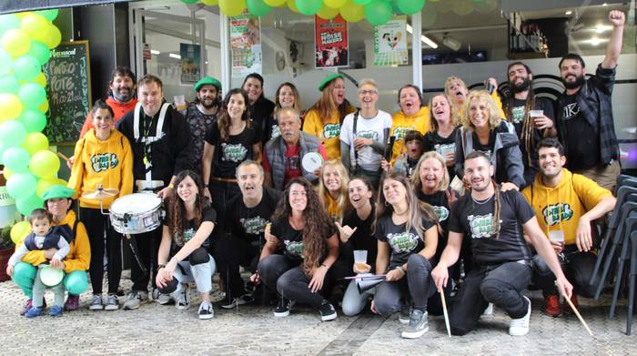 San Pedro Jaiak: Dinbi Banda batukada taldearen emanaldia