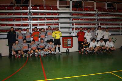 Maila oso altua dute areto futbol taldeek