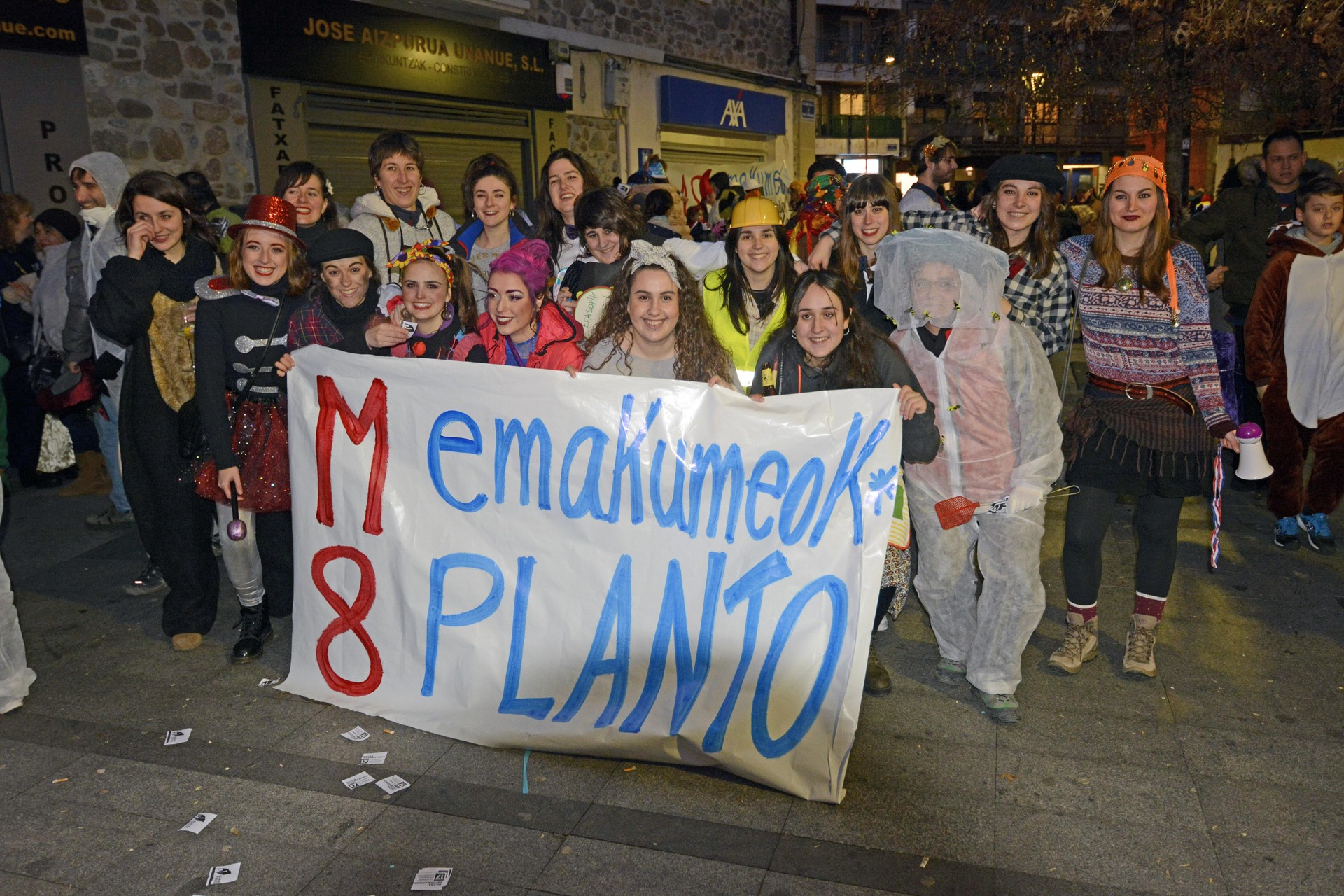 Martxoaren 8ko greba feministarekin bat