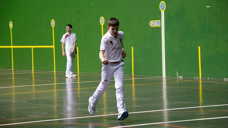 Intzako pilotariek, ezin aurkariak gainditu